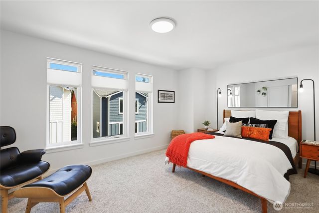 2729 Welcome Lane NW, Bainbridge Island, WA 98110