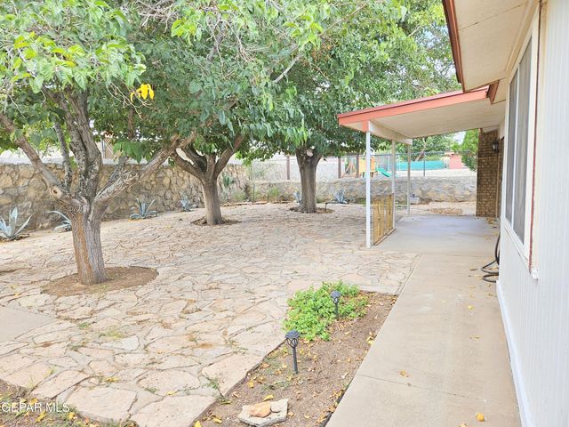10513 SIGMA Street E, El Paso, TX 79924