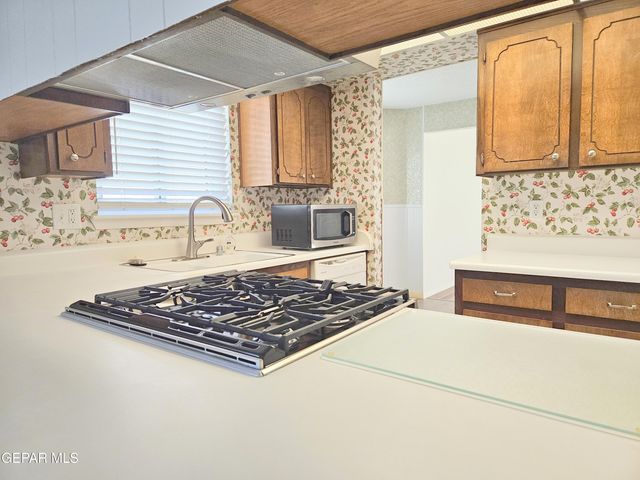 10513 SIGMA Street E, El Paso, TX 79924
