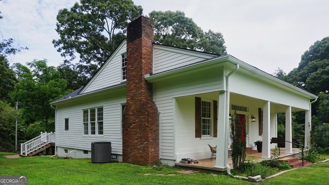 592 Fayetteville Road, Fairburn, GA 30213