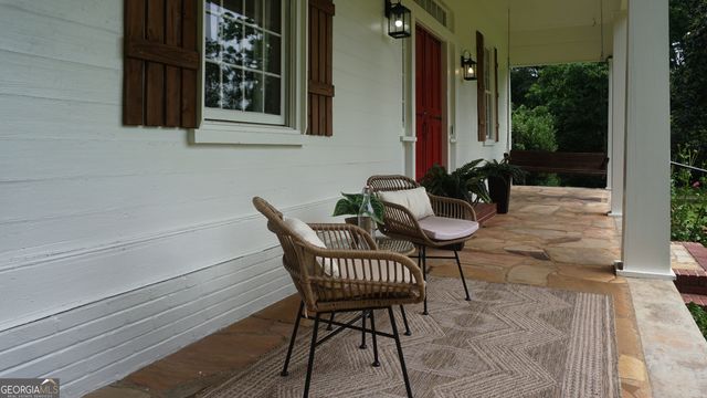 592 Fayetteville Road, Fairburn, GA 30213