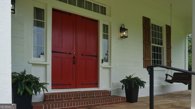 592 Fayetteville Road, Fairburn, GA 30213