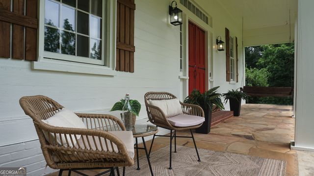 592 Fayetteville Road, Fairburn, GA 30213