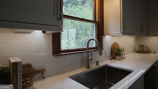 592 Fayetteville Road, Fairburn, GA 30213
