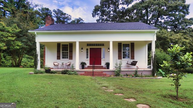 592 Fayetteville Road, Fairburn, GA 30213