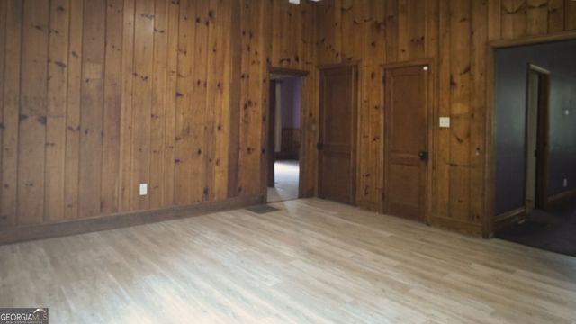 592 Fayetteville Road, Fairburn, GA 30213