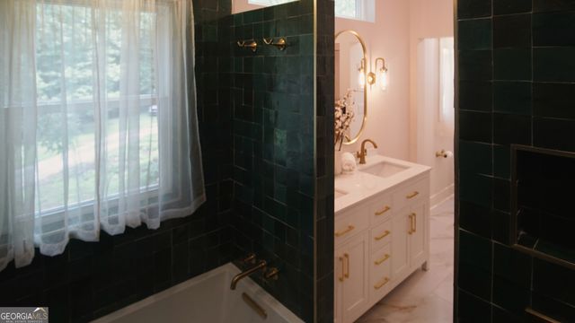 592 Fayetteville Road, Fairburn, GA 30213