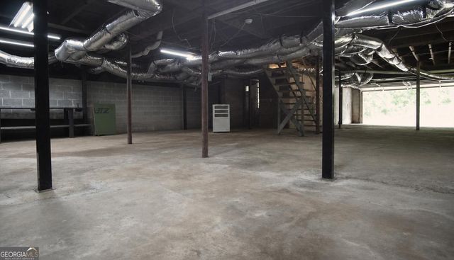 592 Fayetteville Road, Fairburn, GA 30213
