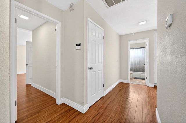 7409 Kalamazoo Dr, Citrus Heights, CA 95610