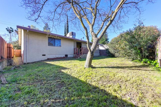 7409 Kalamazoo Dr, Citrus Heights, CA 95610