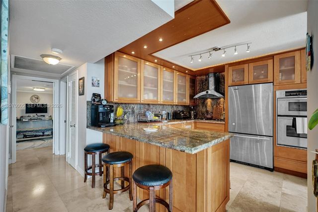 2030 S Ocean Drive 512, Hallandale Beach, FL 33009
