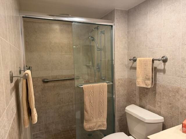 2026 Oakridge D, Deerfield Beach, FL 33442