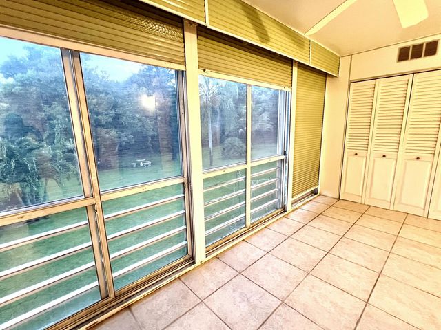 2026 Oakridge D, Deerfield Beach, FL 33442