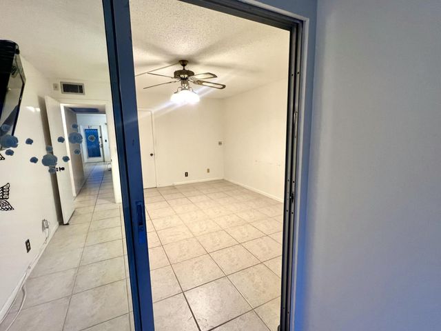2026 Oakridge D, Deerfield Beach, FL 33442