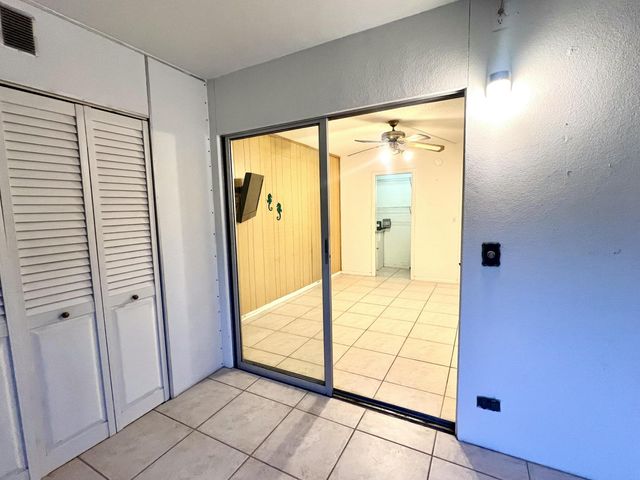 2026 Oakridge D, Deerfield Beach, FL 33442