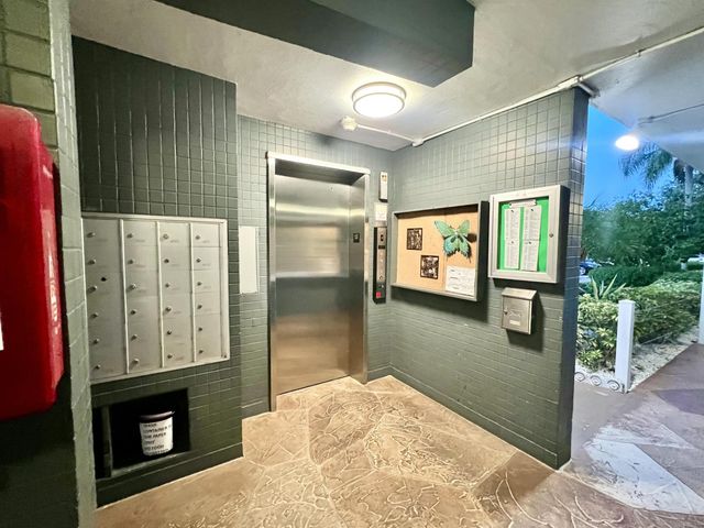 2026 Oakridge D, Deerfield Beach, FL 33442
