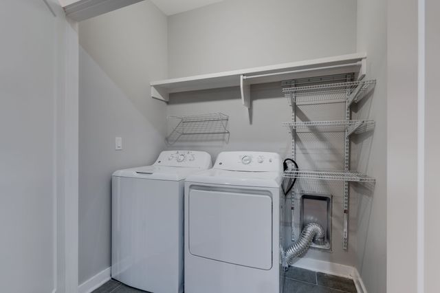 109E Duke St, Nashville, TN 37207