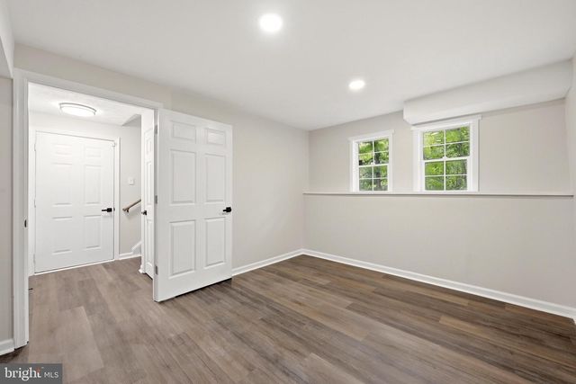 286 OREGON HOLLOW RD, Linden, VA 22642