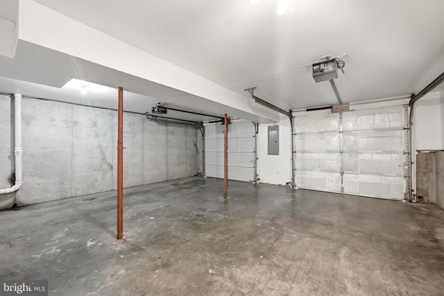 286 OREGON HOLLOW RD, Linden, VA 22642