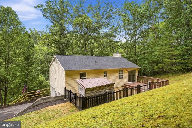 286 OREGON HOLLOW RD, Linden, VA 22642