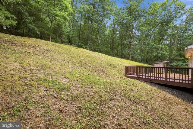 286 OREGON HOLLOW RD, Linden, VA 22642