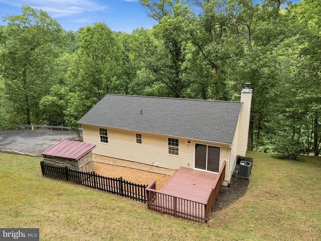 286 OREGON HOLLOW RD, Linden, VA 22642