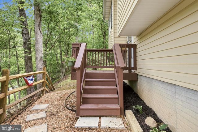 286 OREGON HOLLOW RD, Linden, VA 22642