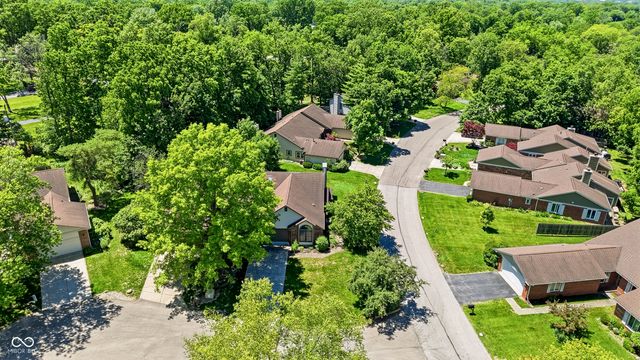 5201 Greenwillow Road, Indianapolis, IN 46226