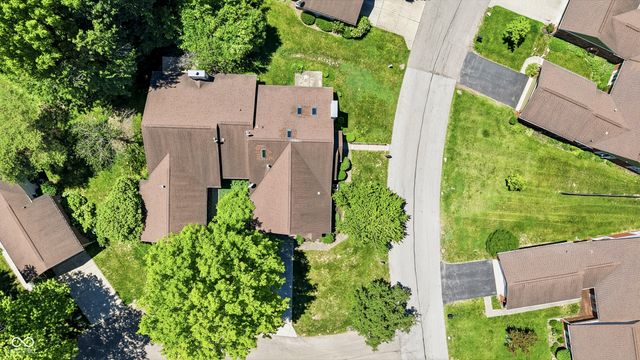 5201 Greenwillow Road, Indianapolis, IN 46226