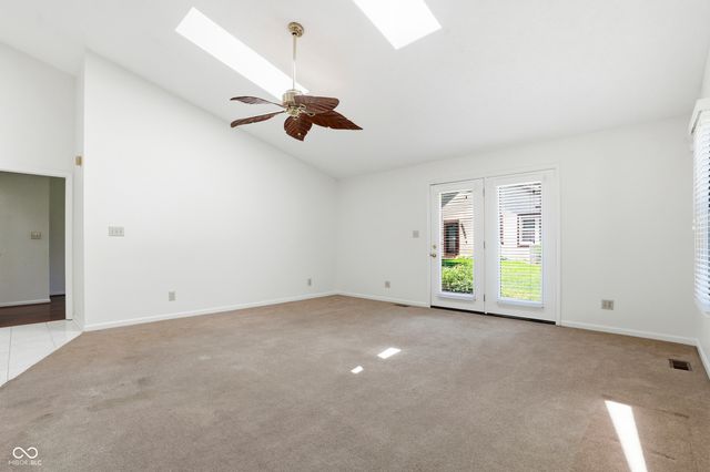 5201 Greenwillow Road, Indianapolis, IN 46226