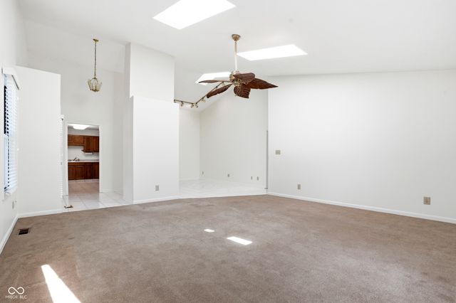 5201 Greenwillow Road, Indianapolis, IN 46226