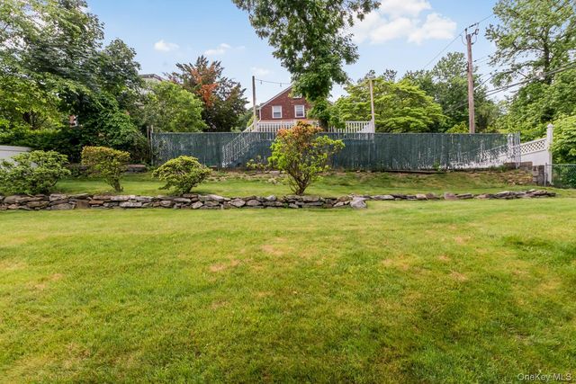 87 Etville Avenue, Yonkers, NY 10703