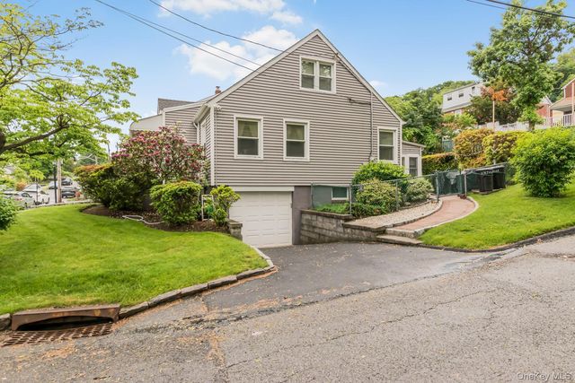 87 Etville Avenue, Yonkers, NY 10703