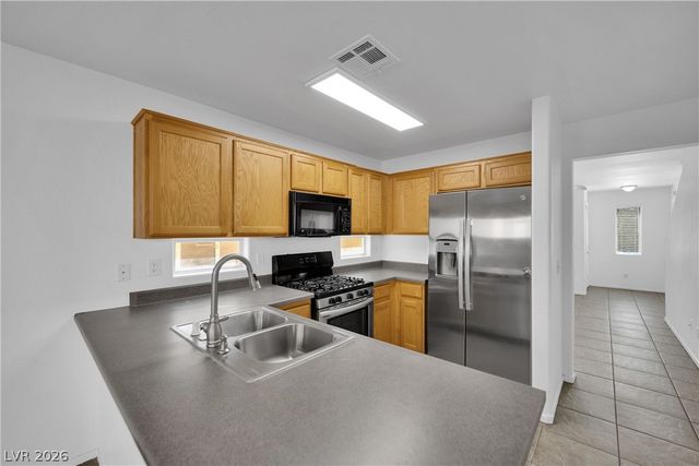 6889 Graceful Cloud Avenue, Henderson, NV 89011