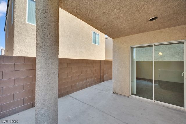 6889 Graceful Cloud Avenue, Henderson, NV 89011