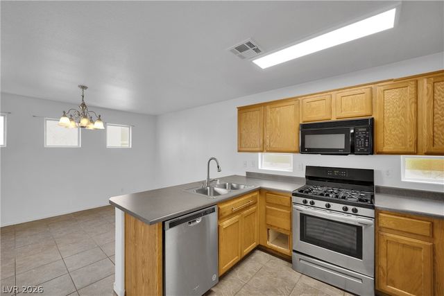6889 Graceful Cloud Avenue, Henderson, NV 89011