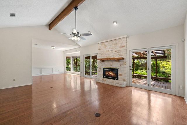 110 Blue Jay DR, Lakeway, TX 78734