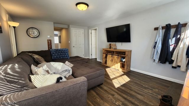 4 Henry St, Frankford Twp., NJ 07826