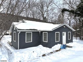 4 Henry St, Frankford Twp., NJ 07826