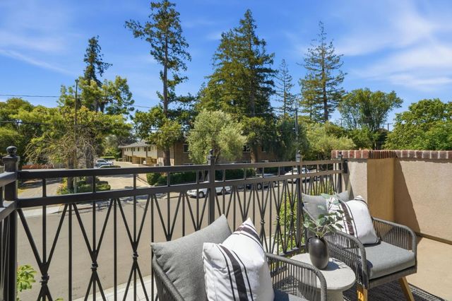 2330 Rock Street, Mountain View, CA 94043