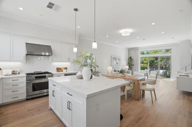 2330 Rock Street, Mountain View, CA 94043