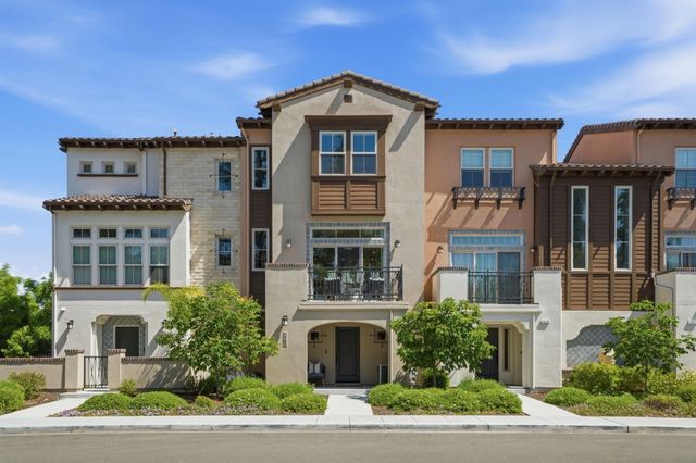2330 Rock Street, Mountain View, CA 94043
