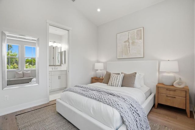 2330 Rock Street, Mountain View, CA 94043