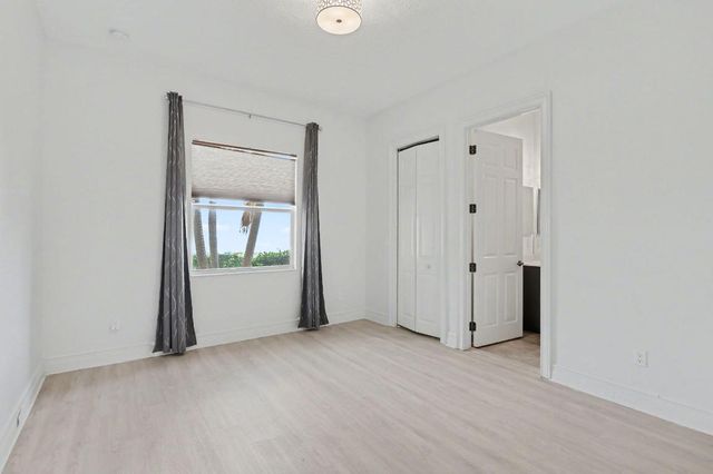 12283 Glacier Bay Drive, Boynton Beach, FL 33473