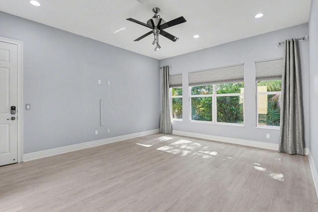 12283 Glacier Bay Drive, Boynton Beach, FL 33473