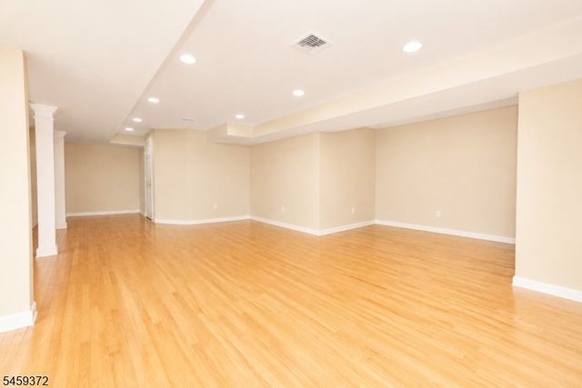 19 Westover Rd, Verona Twp., NJ 07044