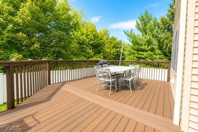 19 Westover Rd, Verona Twp., NJ 07044