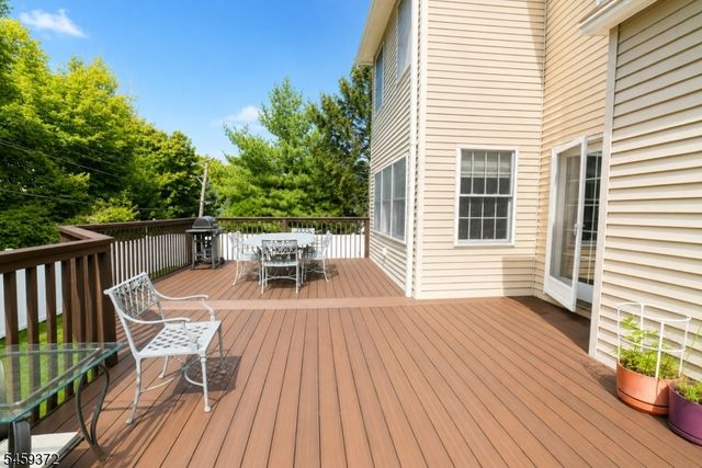 19 Westover Rd, Verona Twp., NJ 07044