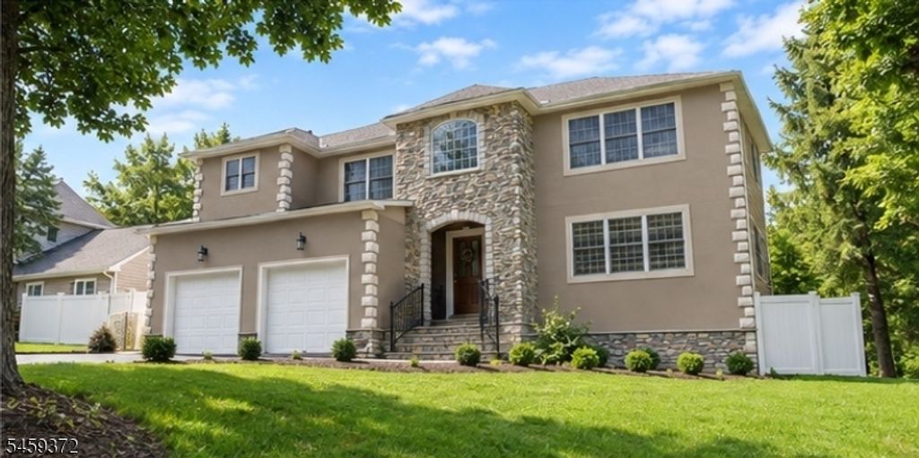 19 Westover Rd, Verona Twp., NJ 07044 — photo 3