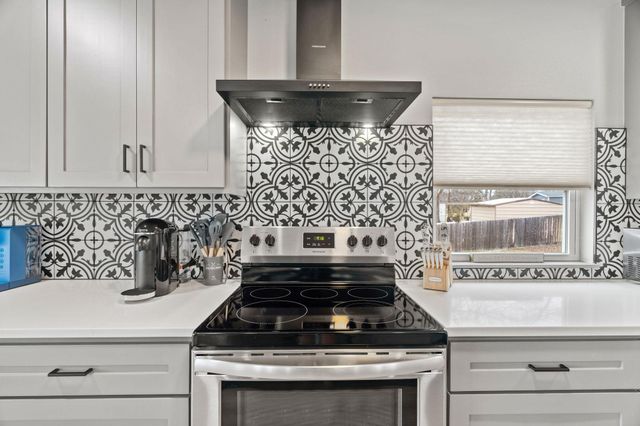 2028 Williams Lakeshore, Kingsland, TX 78639